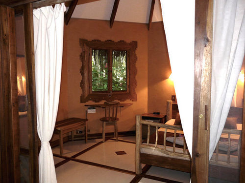 Korrigan Lodge Cahuita Eksteriør bilde